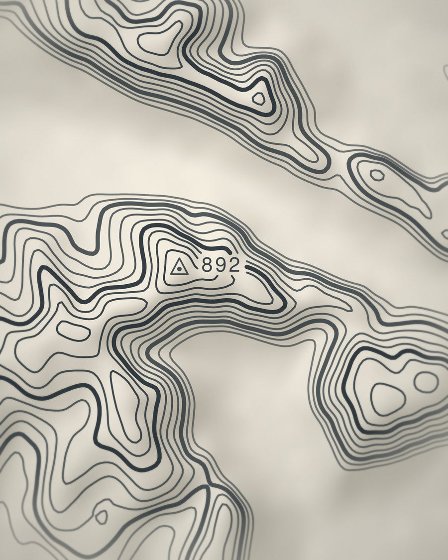 Close-up of the Pillar contour lines and summit on matte paper