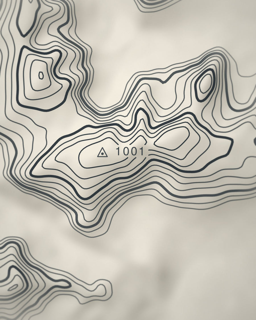 Close-up of the Glyder Fawr contour lines and summit on matte paper