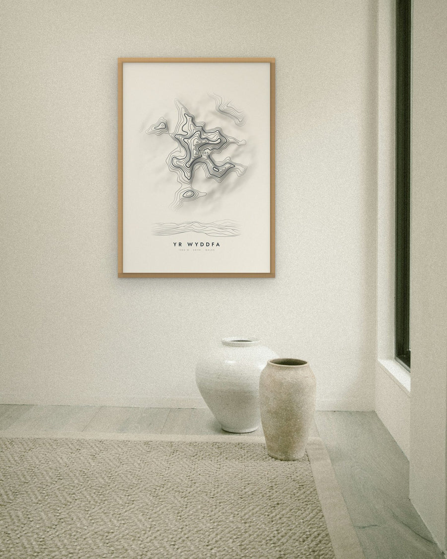 Yr Wyddfa contour print at 70 × 100 cm in an oak frame (frame not included)
